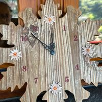 orologio a muro in legno