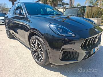 Maserati Grecale MHEV 300 CV AWD GT