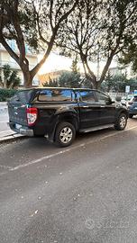 FORD RANGER 2022 con HARD TOP