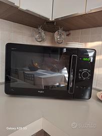 Forno a Microonde Whirlpool Jet Cook JC 218 BL
