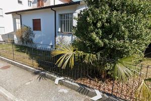 Casa indipendente in posizione centrale