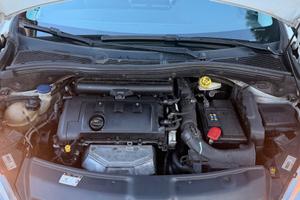 Peugeot 208 2013 1.4 benzina