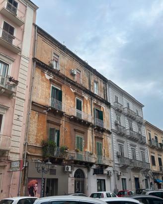 Centro - via anfiteatro - monolocale
