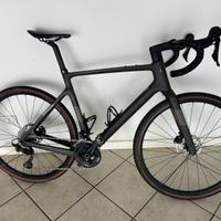 Bici gravel Scott Addict 40