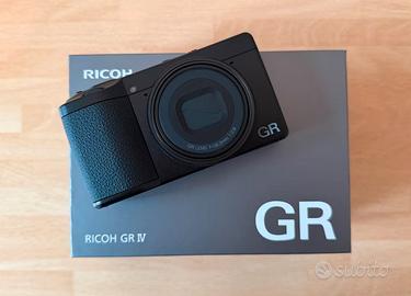 Ricoh GR IV 2026