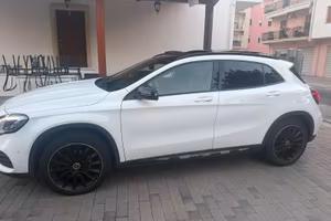 Mercedes gla 200 cdi Premium edition