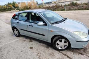 Ford Focus 1.8 Tdci 100cv