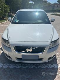 Volvo V 50