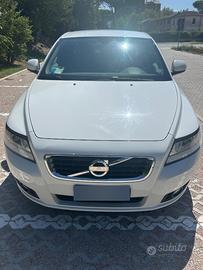 Volvo V 50