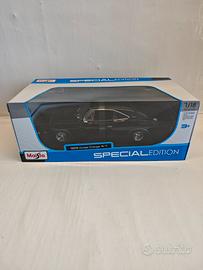 Dodge charger R/T in scala 1.18 maisto