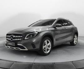 MERCEDES-BENZ GLA 180 Sport