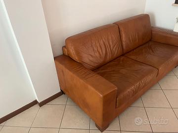 divano pelle cuoio/cognac