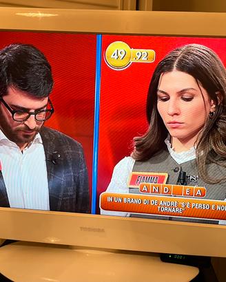 TV Toshiba 32”