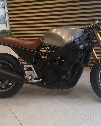 Cafe Racer  Suzuki Gsx 1000