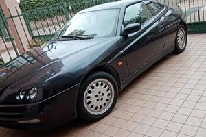 Alfa Romeo GTV