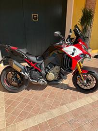Multistrada V4 Pikes Peak