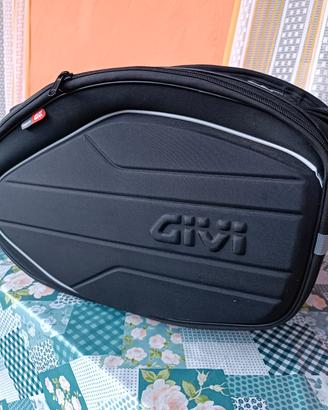 valigie laterali con telai