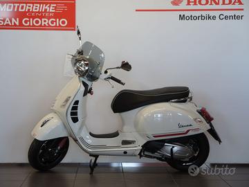 Piaggio Vespa 300 GTS