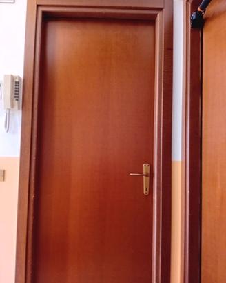 10 porte marroni