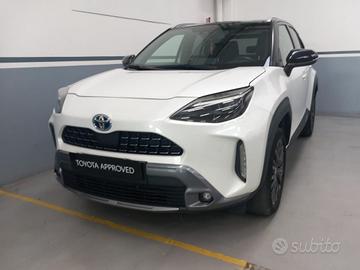 TOYOTA Yaris Cross - Yaris Cross 1.5h Adventure fw