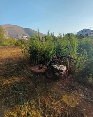 Motocoltivatore ferrari 338 con trincia a catene
