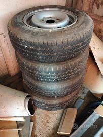 cerchi e gomme per camper 