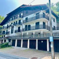 Splendida mansarda in stile montano