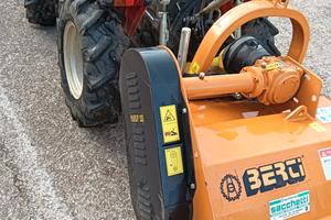 trattore agricolo 