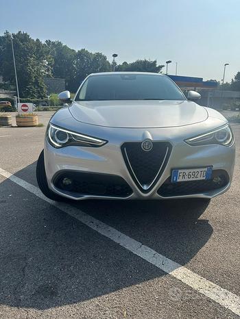 Alfa Romeo Stelvio Q4 Executive 2.2 180cv