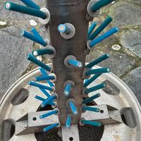 scola bottiglie inox con piedistallo in alluminio,