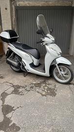 Honda SH 300
