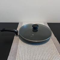 Padella moneta etnea e coperchio in vetro e inox