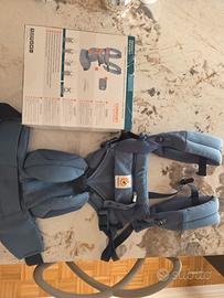 annuncio sospeso bimbo ergobaby OMNIA 360 Cool air