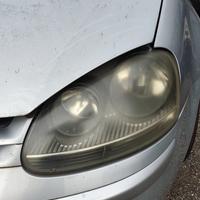 Proiettore sinistro VOLKSWAGEN GOLF 5 del 2004