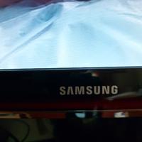 monitor compiuter e schermo tv