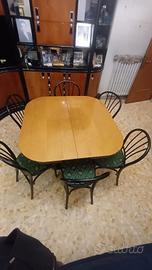 Tavolo soggiorno + 6 sedie