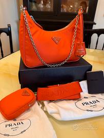 Prada re-edition 2005 in re-nylon