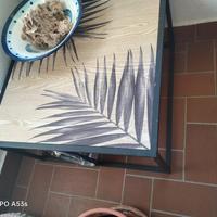 tavolino basso quadrato disegni palme 