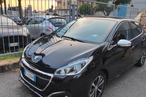 Peugeot 208 - 82 CV - revisionata