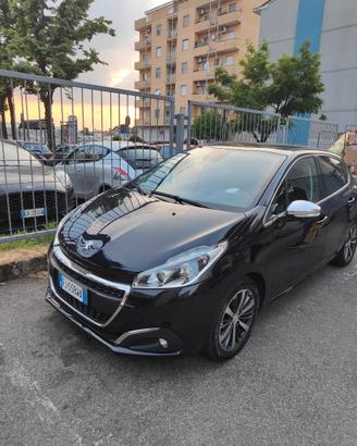 Peugeot 208 - 82 CV - revisionata