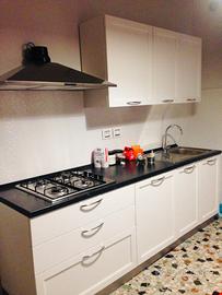 Stanza singola con letto matrimoniale