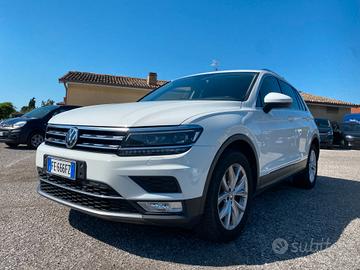 Volkswagen Tiguan 2.0 TDI SCR 4MOTION Executive Bl