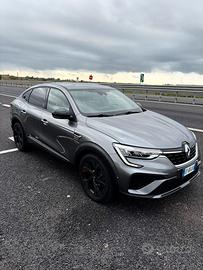 Renault Arkana RS Line E-Tech Hybrid