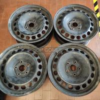 4 Cerchi ferro 16 pollici Volkswagen e Skoda