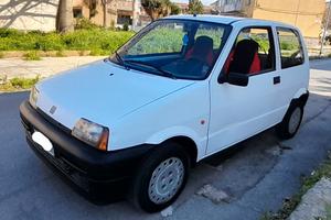 Fiat Cinquecento 900i cat