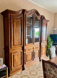 Sala completa in legno massello stile classico