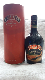 Baileys con scatola latta