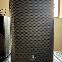 Coppia Casse Mackie Thrash 215