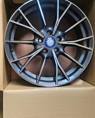 Cerchi Nuovi 18 Mercedes classe A B C Cla Gla