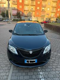 Lancia Ypsilon 2019 elefantino